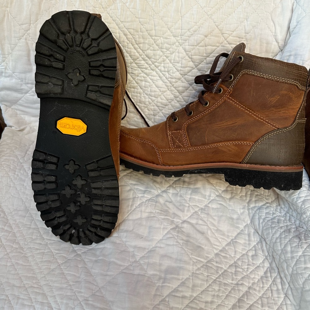 Men’s work boots